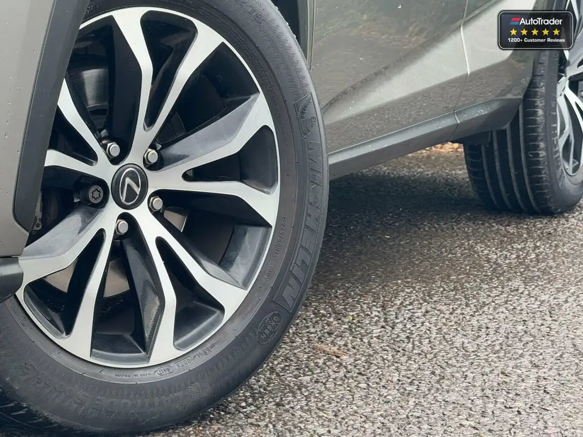 2015-lexus-nx-200t-20-f-sport-235bhp-big-1