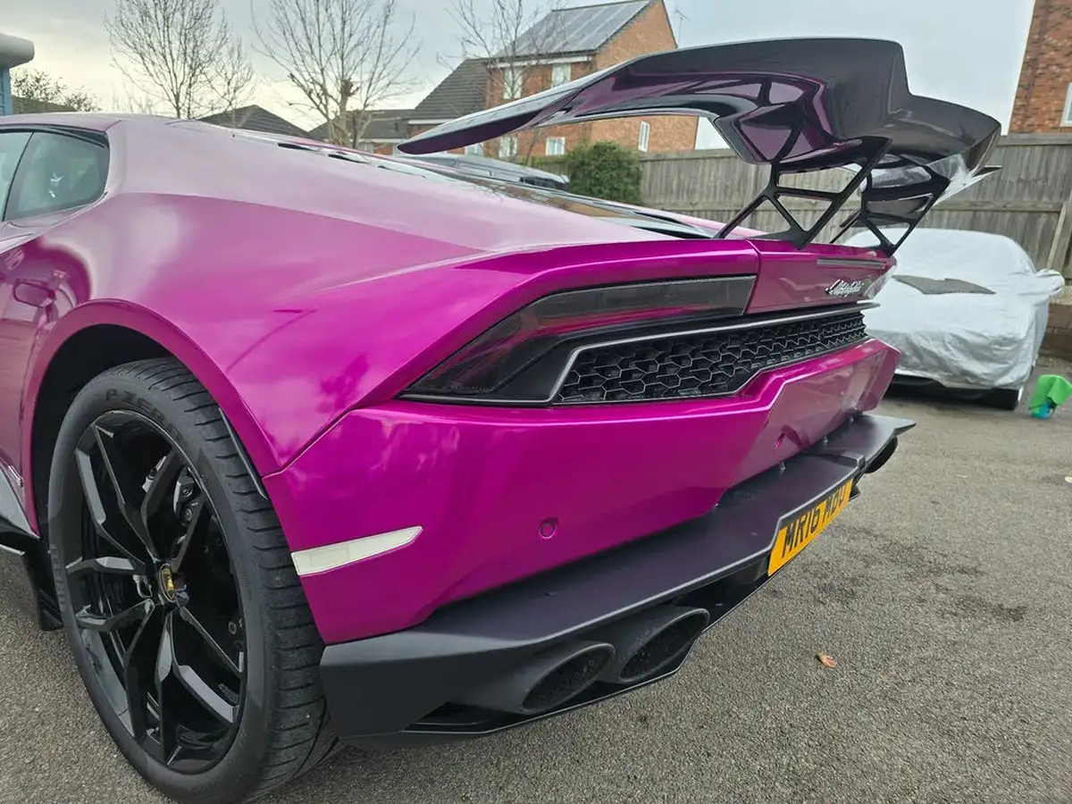 2017-lamborghini-huracan-big-73
