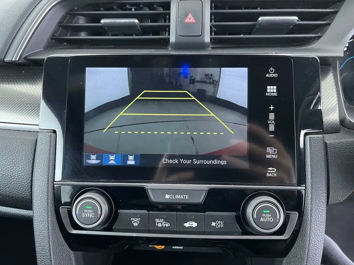 2019-honda-civic-10-vtec-turbo-sr-hatchback-5d-big-41