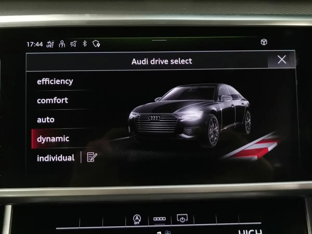 2022-audi-a6-saloon-20-40-tfsi-sport-big-14