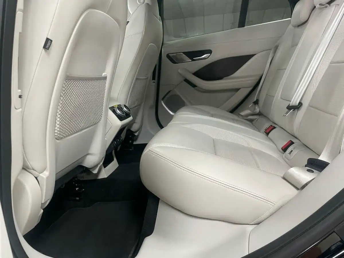 2018-jaguar-i-pace-ev400-first-edition-big-27