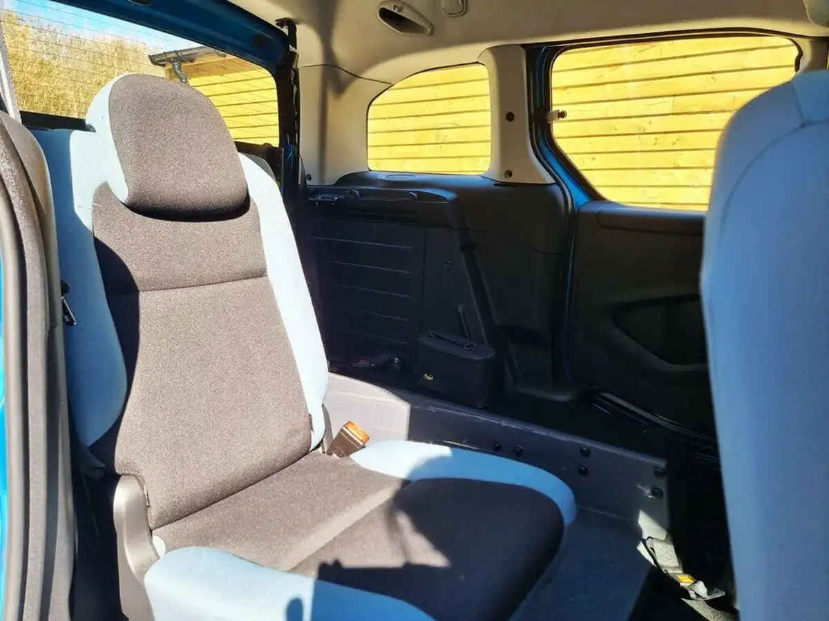2014-citroen-berlingo-16td-vtr-90ps-airdream-egs6-big-18