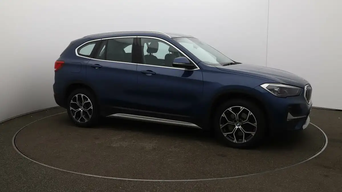 2021-bmw-x1-20-xdrive20i-xline-big-43