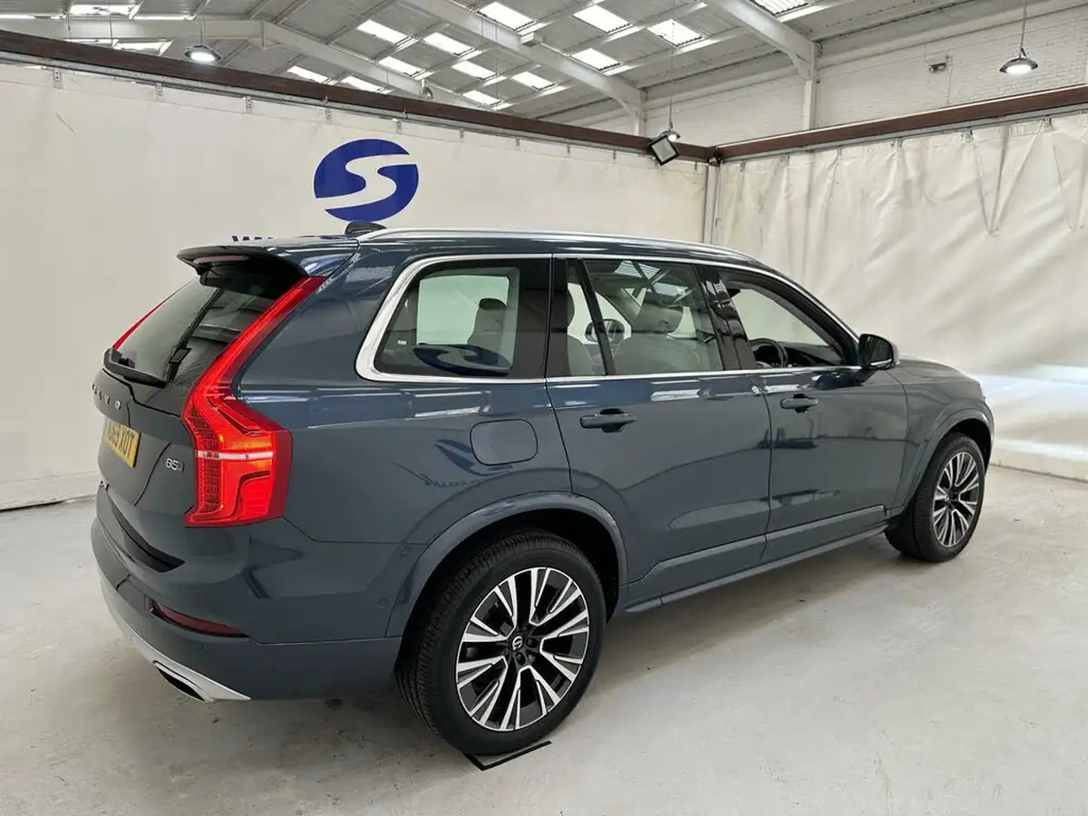 2020-volvo-xc90-20td-b5-momentum-pro-big-8