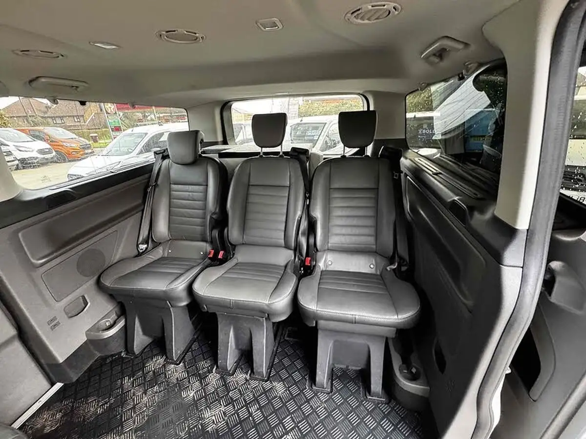 2023-ford-tourneo-custom-20tdci-320-l1-zetec-130pseu6dt-bus-8-seats-1997cc-auto-big-24