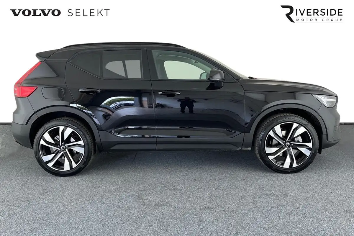 2024-volvo-xc40-20-b3-ultimate-big-3