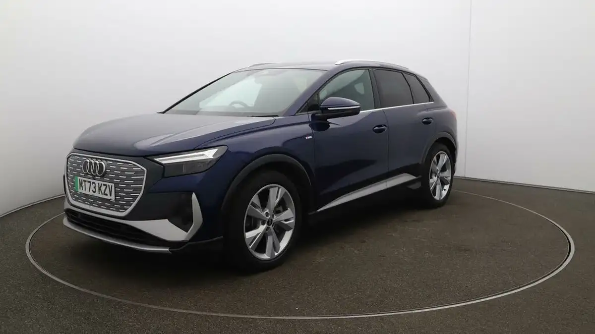 2023-audi-q4-e-tron-40e-s-line-station-wagon-big-3
