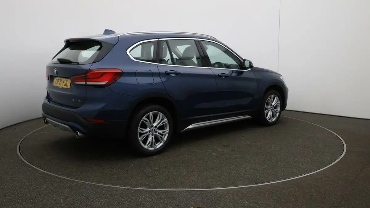 2022-bmw-x1-20td-sdrive18d-xline-sport-auto-big-46