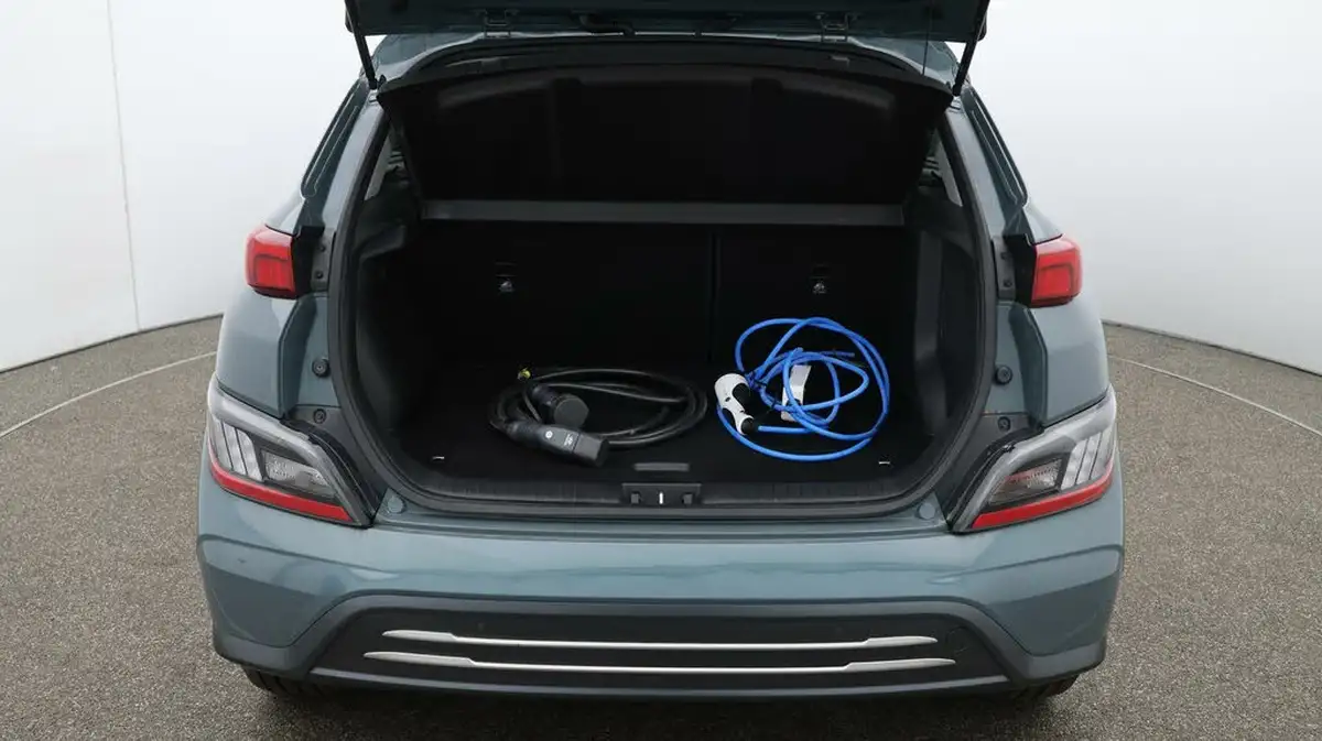 2022-hyundai-kona-e-ultimate-big-17