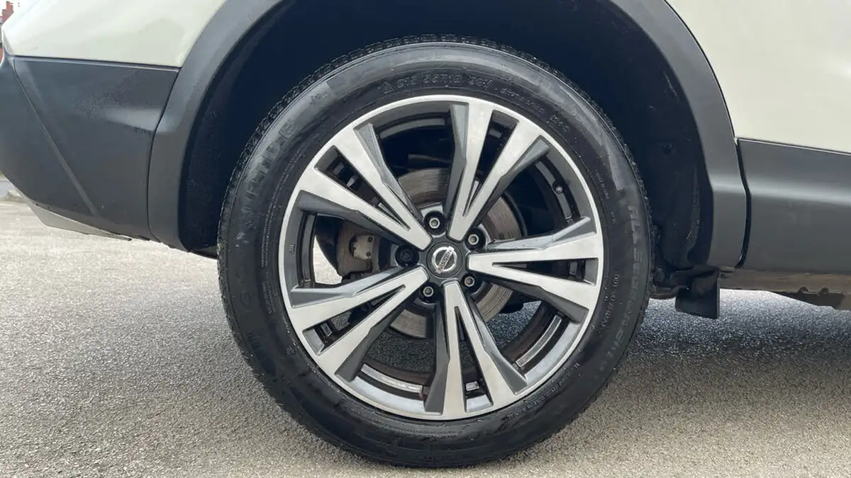 2018-nissan-qashqai-12-dig-t-n-connecta-big-18