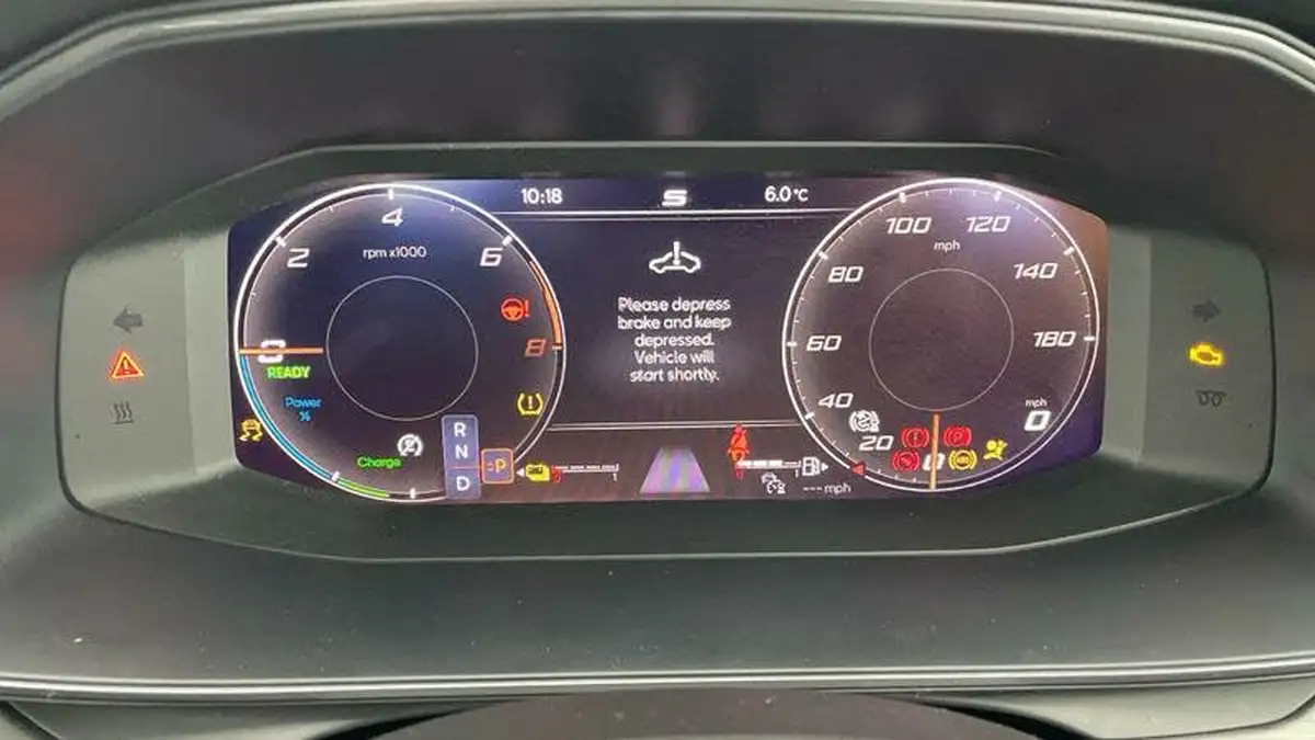 2021-cupra-formentor-14-e-hybrid-vz2-big-22