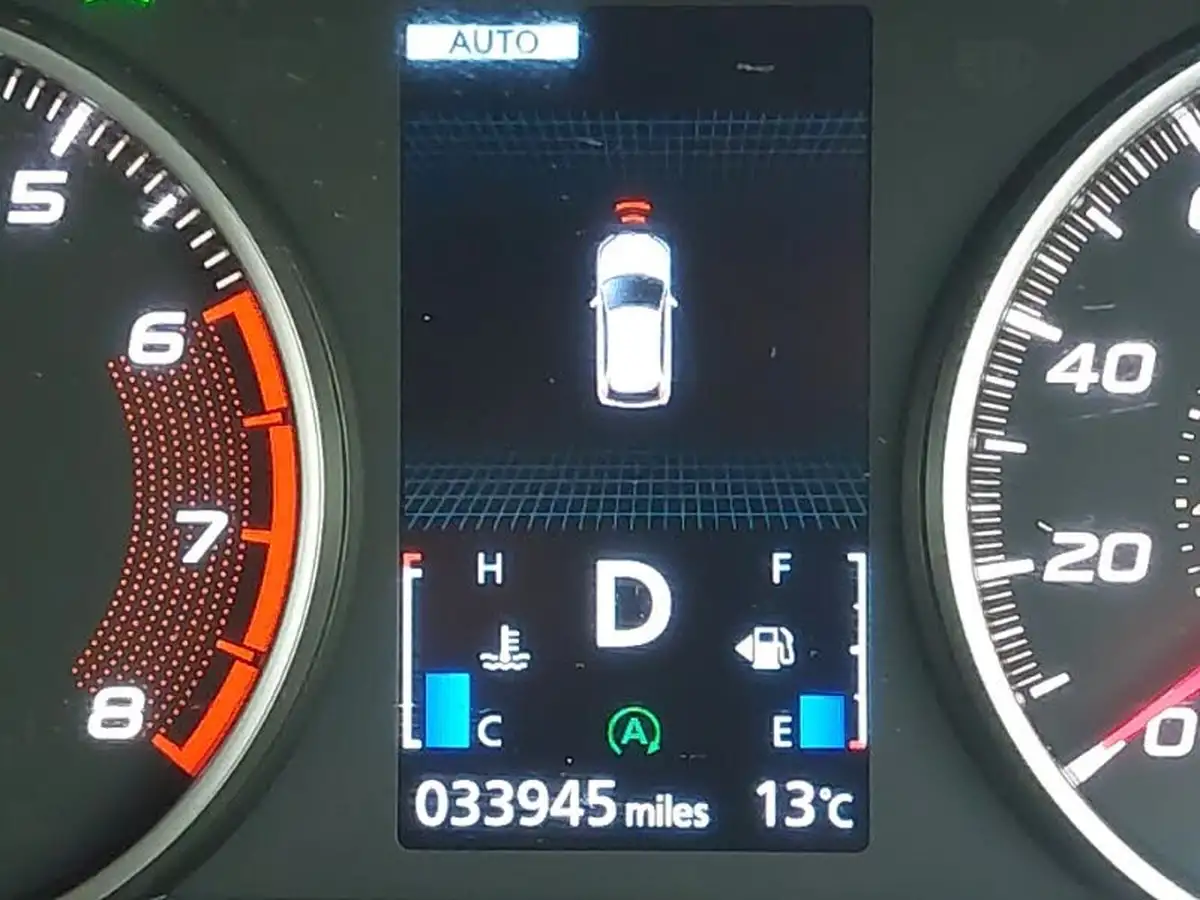 2019-mitsubishi-eclipse-cross-15-3-4wd-auto-big-9