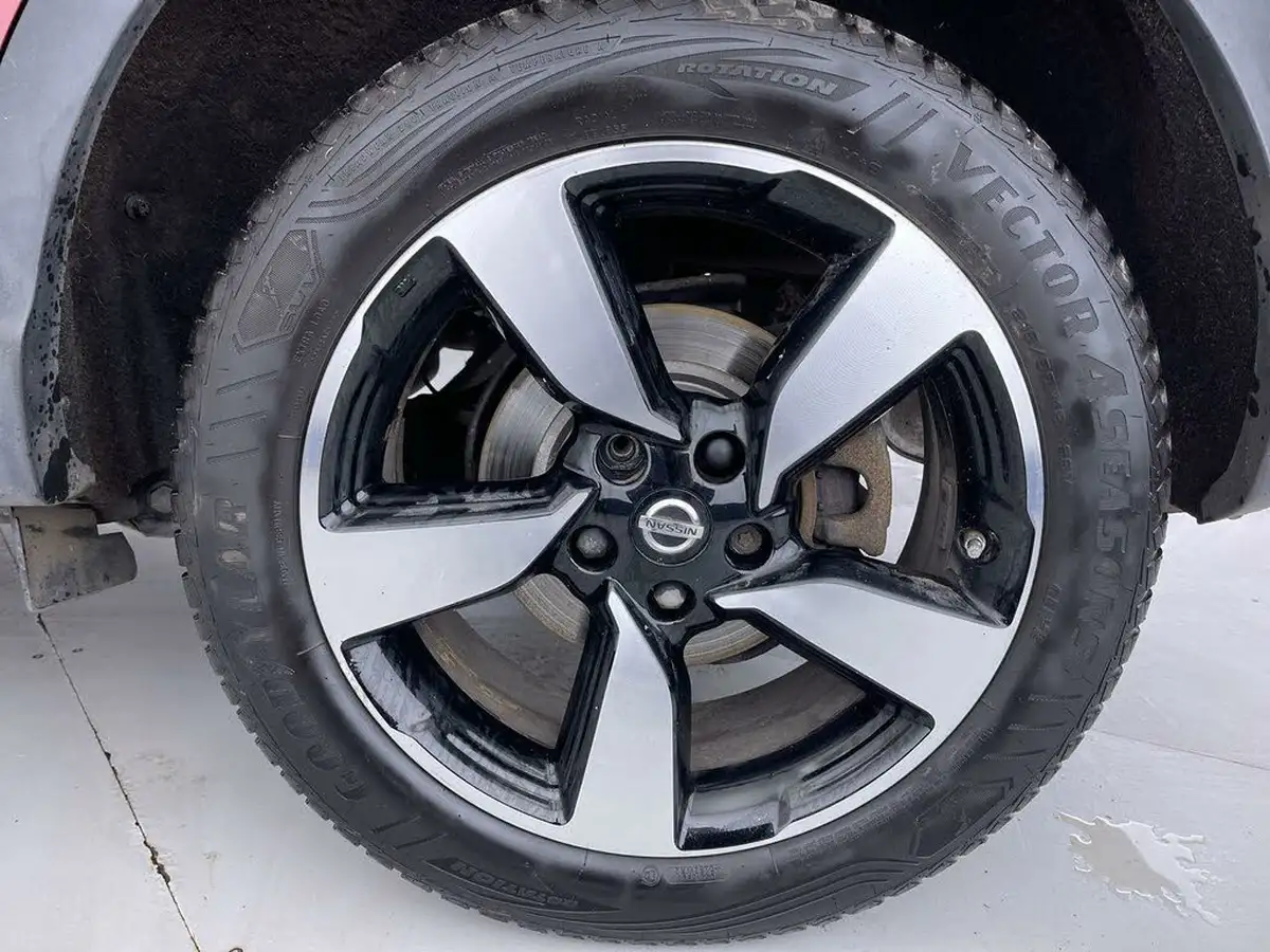 2015-nissan-qashqai-15dci-n-tec-big-10