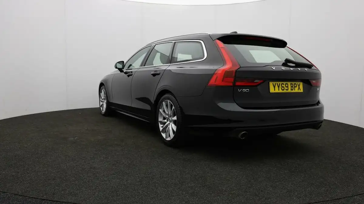 2019-volvo-v90-20-t4-momentum-plus-big-71