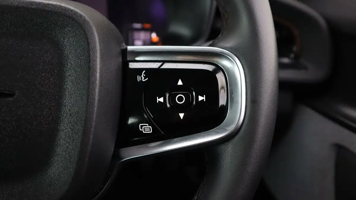 2022-polestar-polestar-2-e-ps2-165kw-standard-single-hatchback-big-21