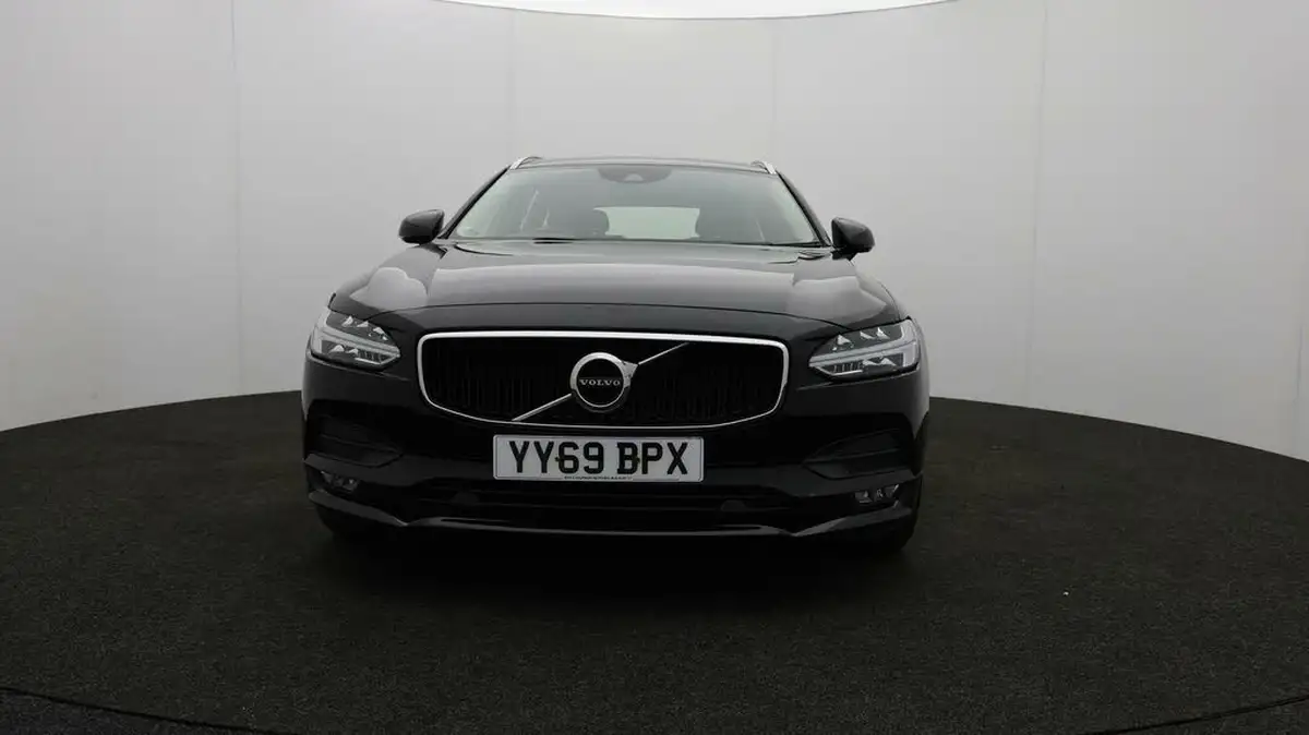 2019-volvo-v90-20-t4-momentum-plus-big-1