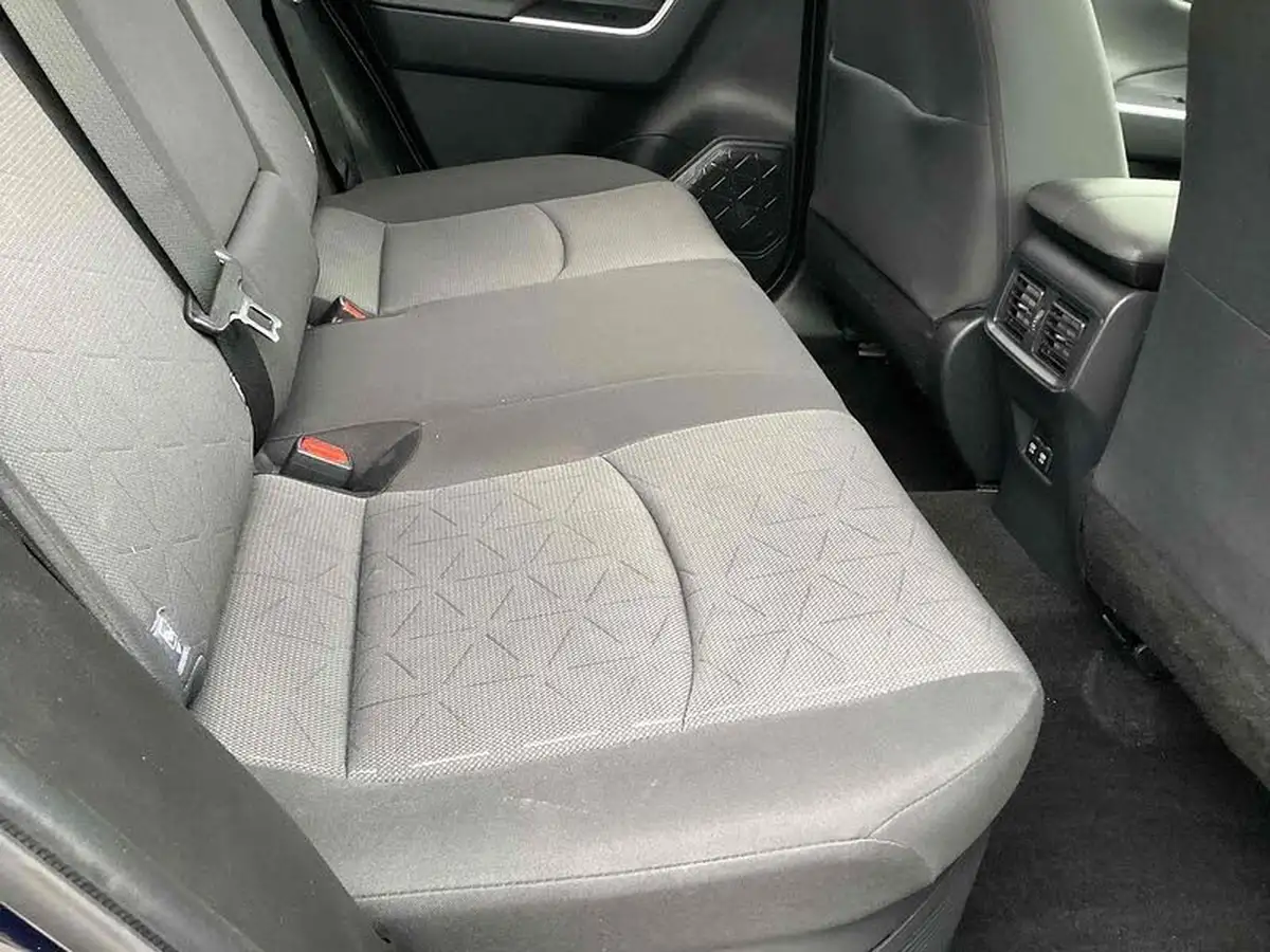 2019-toyota-rav4-25-vvt-i-design-215bhp-big-31