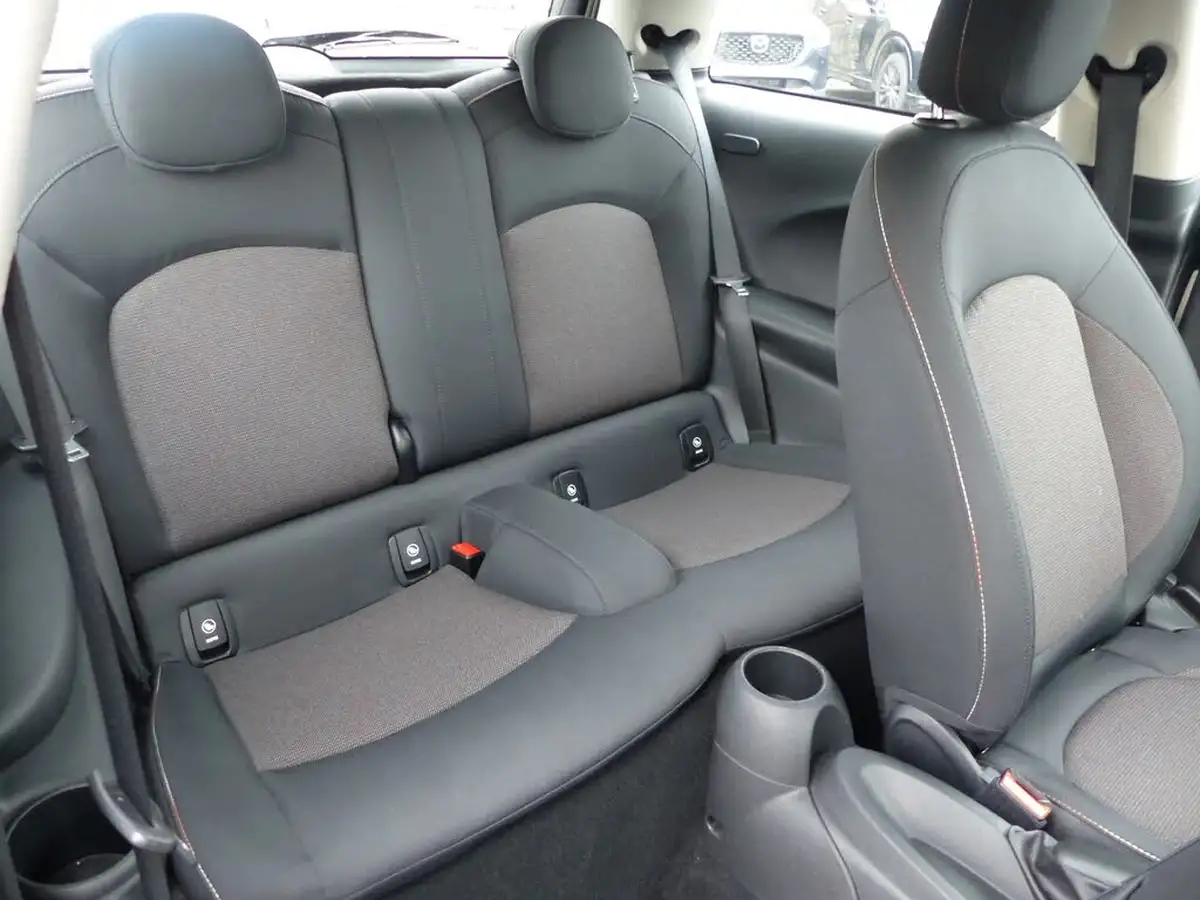 2016-mini-cooper-15-cooper-ss-hatchback-3d-big-7