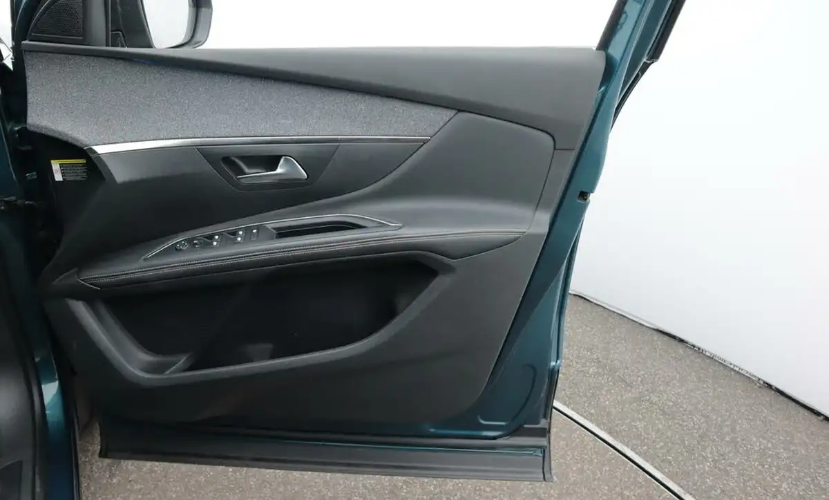 2020-peugeot-5008-suv-15-bluehdi-gt-line-premium-big-15