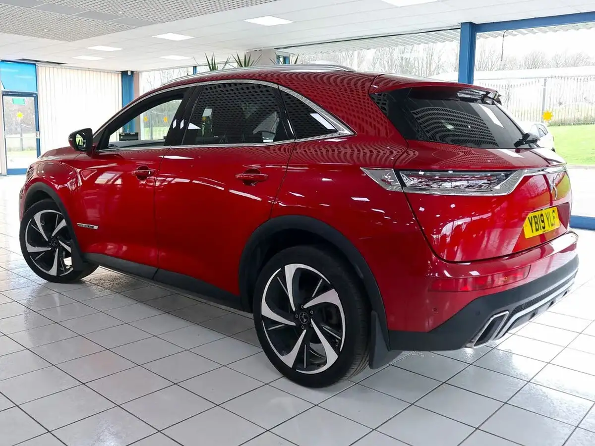 2019-ds-ds-7-crossback-16-puretech-ultra-prestige-ss-big-1