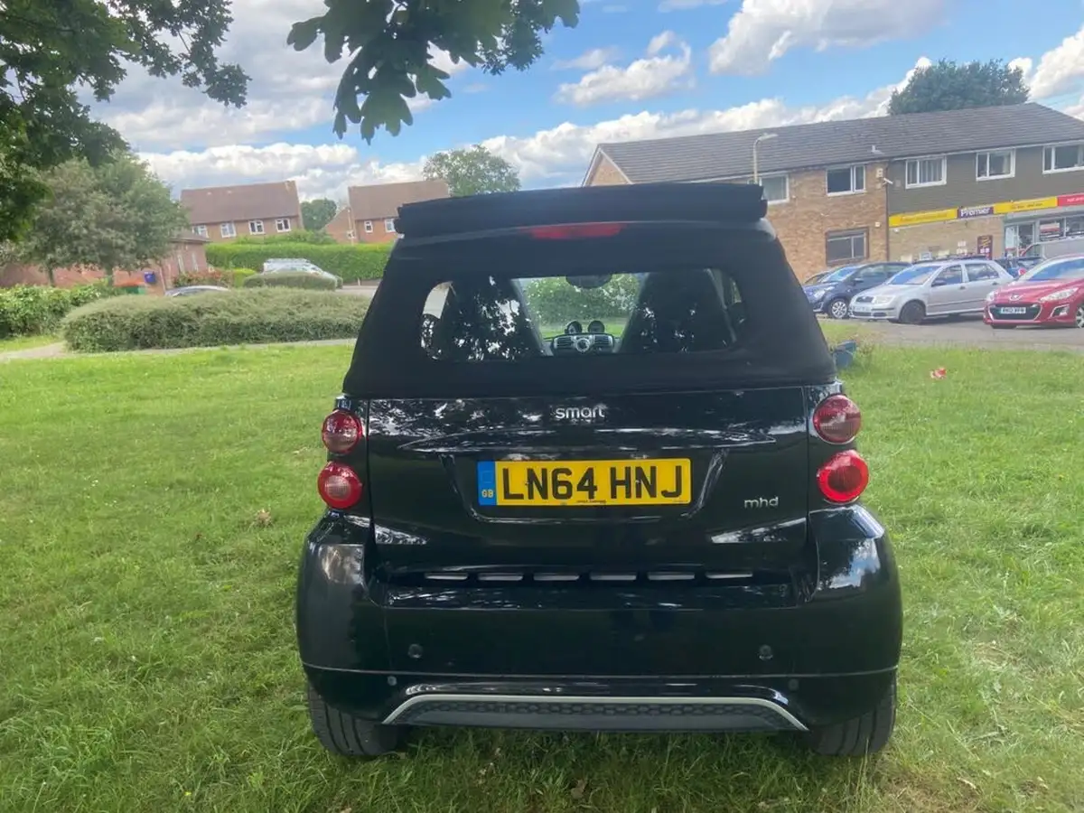 2014-smart-fortwo-10-pulse-71bhp-cabriolet-big-3