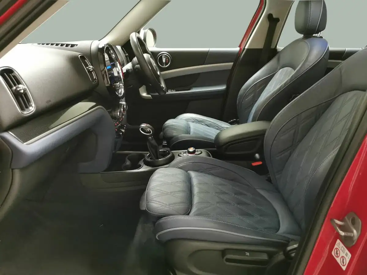 2021-mini-countryman-15-cooper-s-e-phev-exclusive-big-3