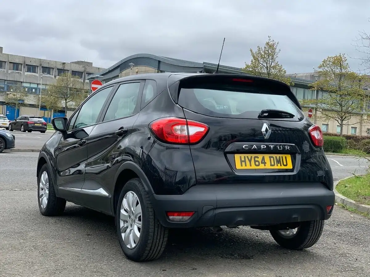 2014-renault-captur-15dci-expression-expression-convenience-pk-big-4