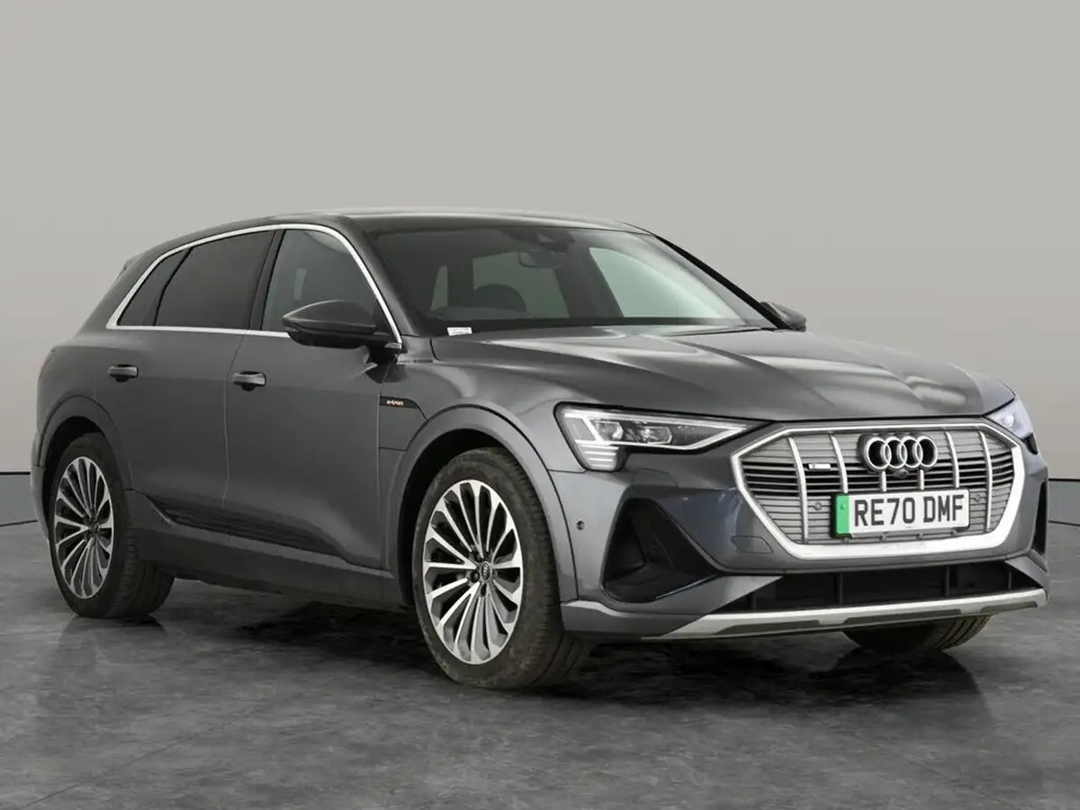 2020-audi-e-tron-50e-s-line-station-wagon-big-4