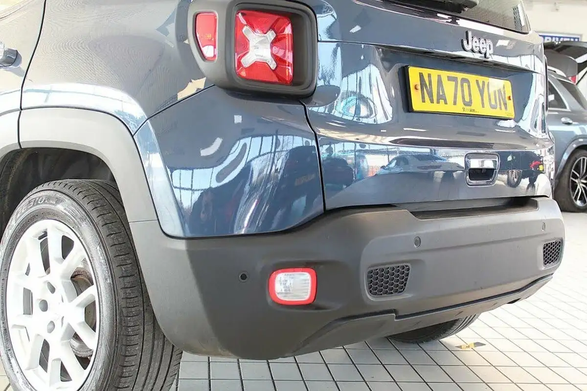 2021-jeep-renegade-10-gse-longitude-big-15