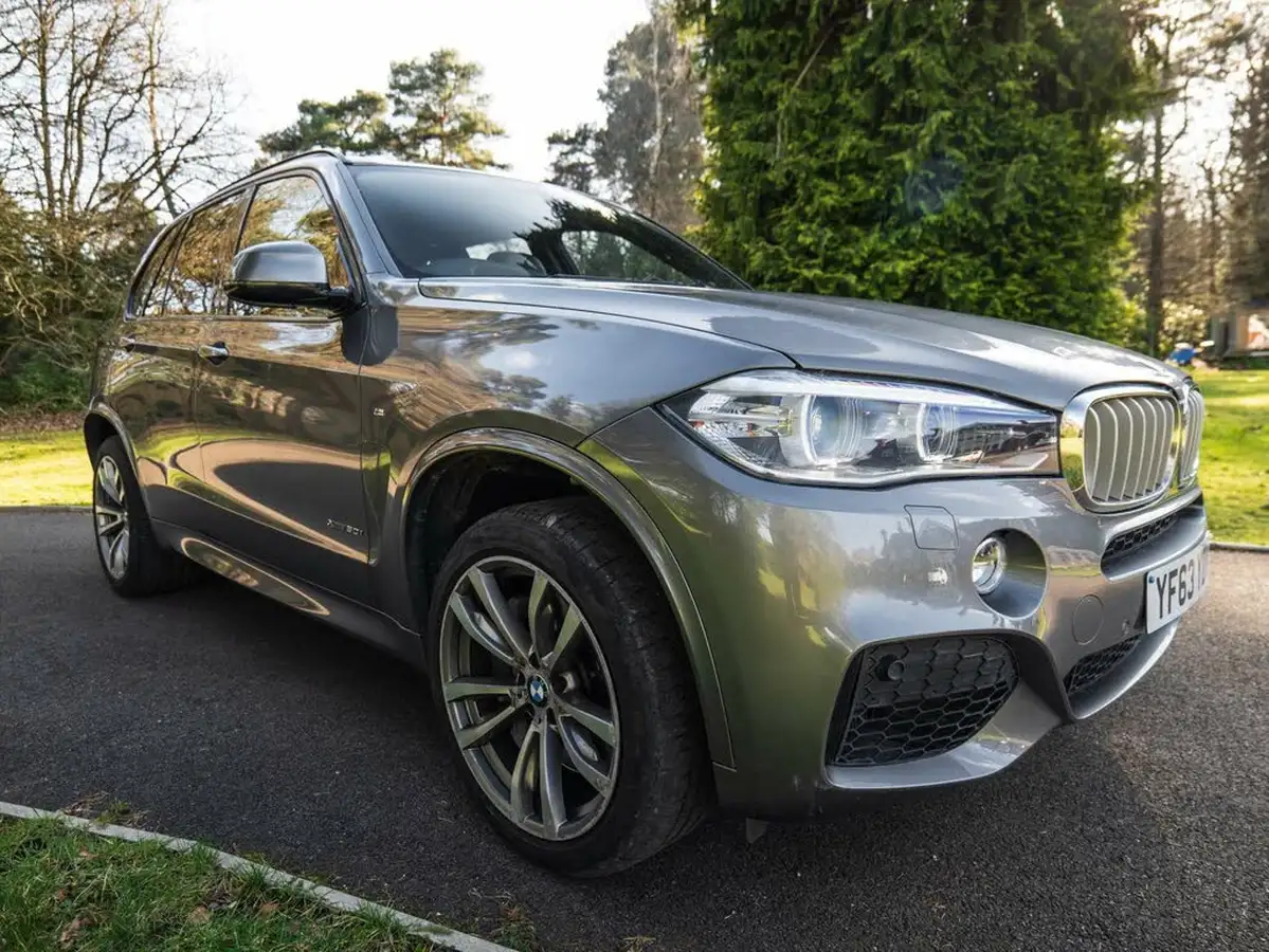 2013-bmw-x5-44-xdrive50i-m-sport-449bhp-big-30
