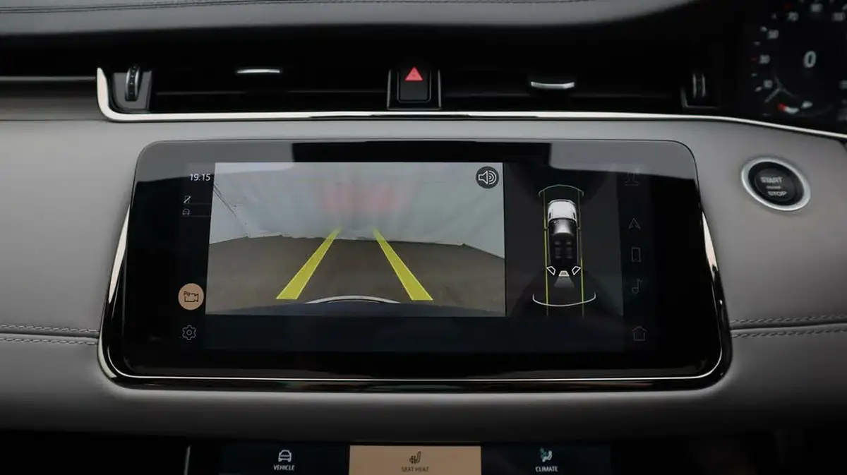 2022-land-rover-range-rover-evoque-15-p300e-autobiography-big-24