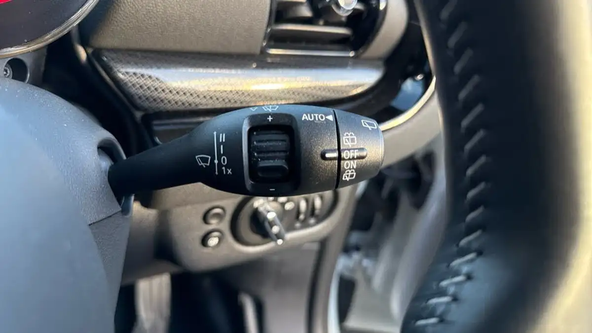 2021-mini-clubman-20-john-cooper-works-big-40