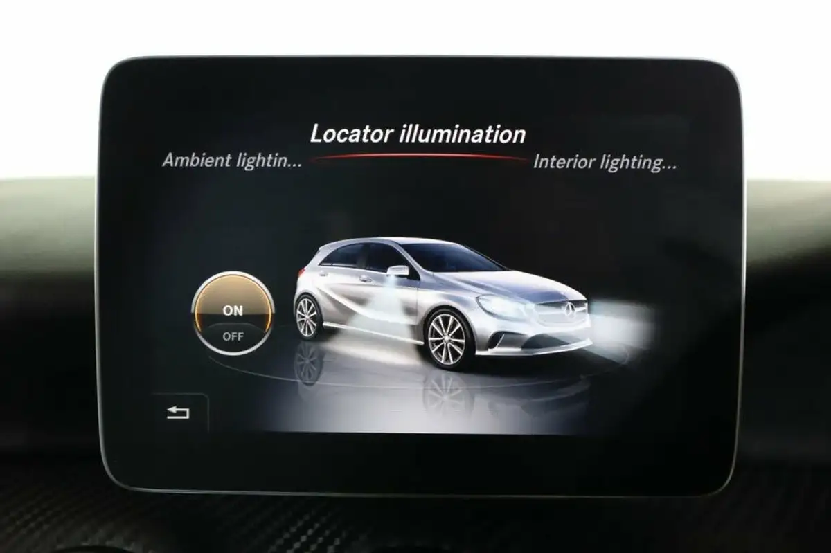 2018-mercedes-benz-a-class-16-a180-amg-line-ss-7g-dct-big-39