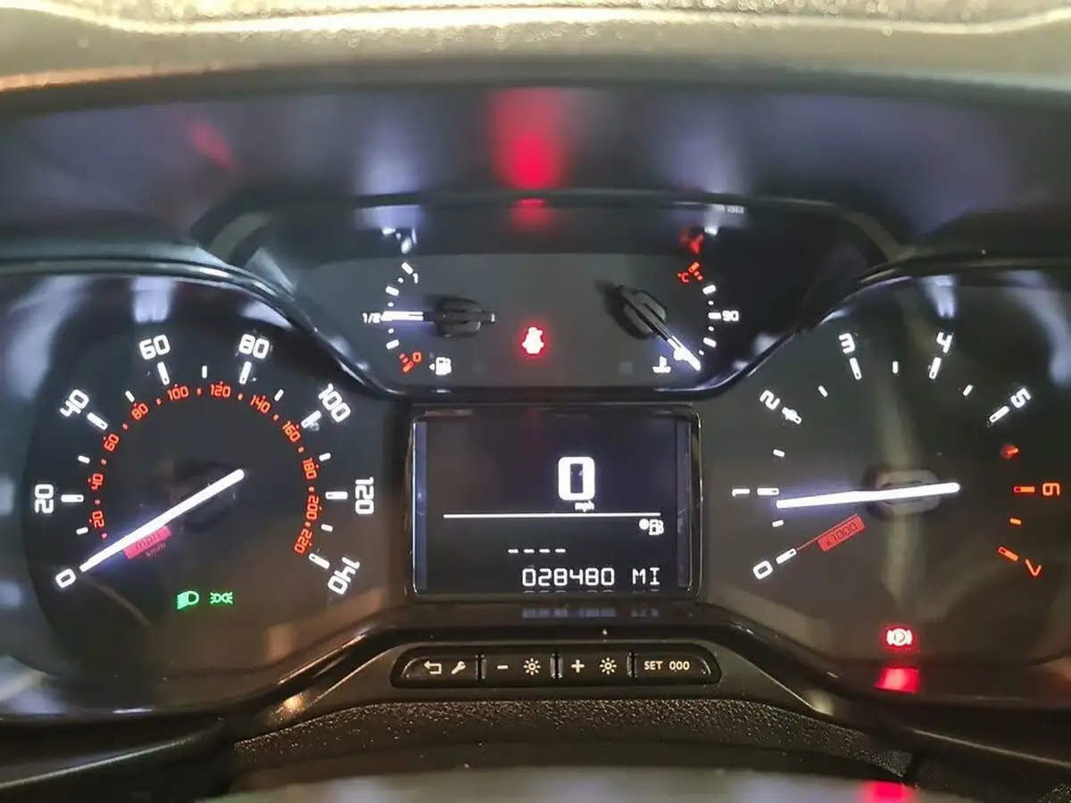 2020-citroen-berlingo-15bluehdi-650-enterprise-ss-big-23