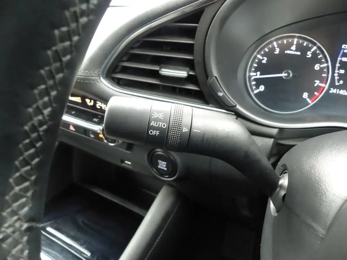 2021-mazda-mazda3-20-se-l-lux-122ps-hatchback-5d-big-16