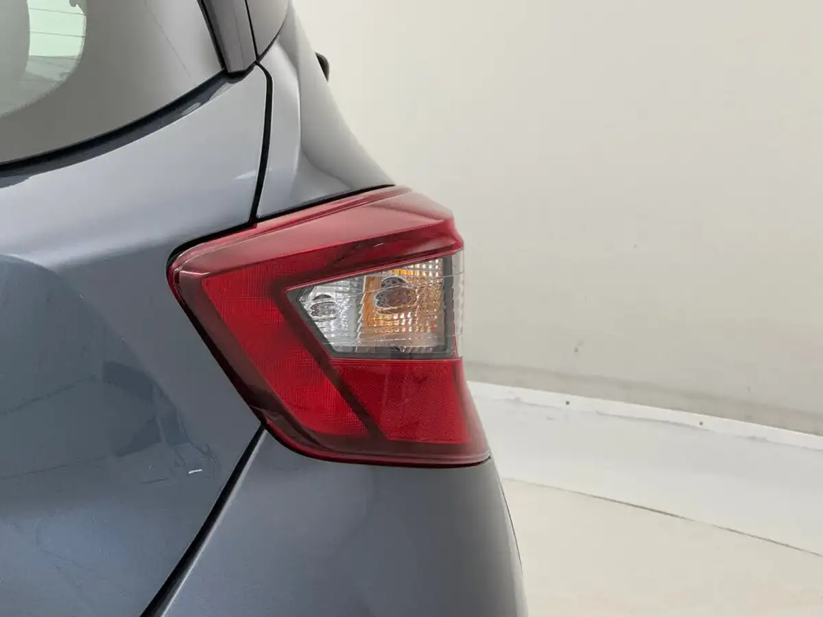 2021-nissan-micra-10-ig-t-acenta-big-30