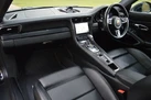 2017-porsche-911-30-carrera-4-gts-coupe-pdk-small-17