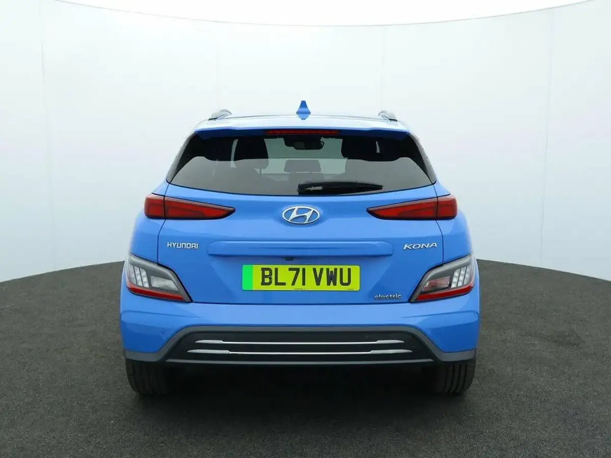 2022-hyundai-kona-e-premium-204ps-64kwh-7kw-obc-big-9