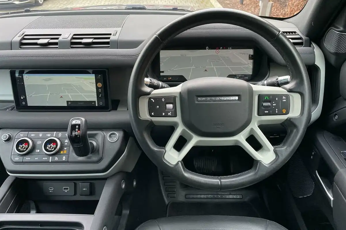 2021-land-rover-110-defender-30-d250-hard-top-s-110-big-19