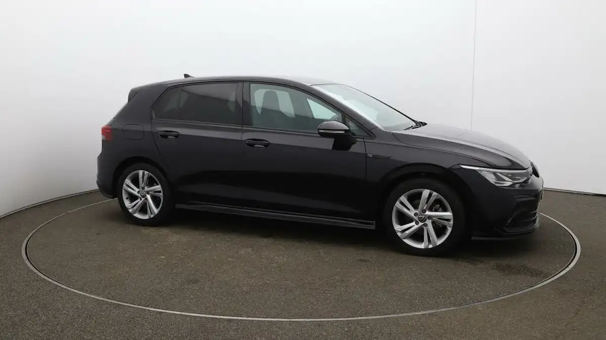 2021-volkswagen-golf-15-tsi-r-line-150ps-hatchback-big-39