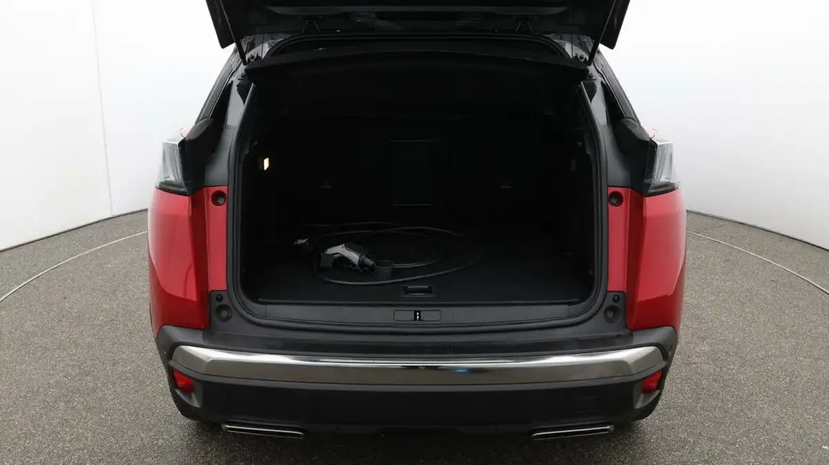 2022-peugeot-3008-suv-16-puretech-gt-225bhp-hybrid-e-eat8-big-17