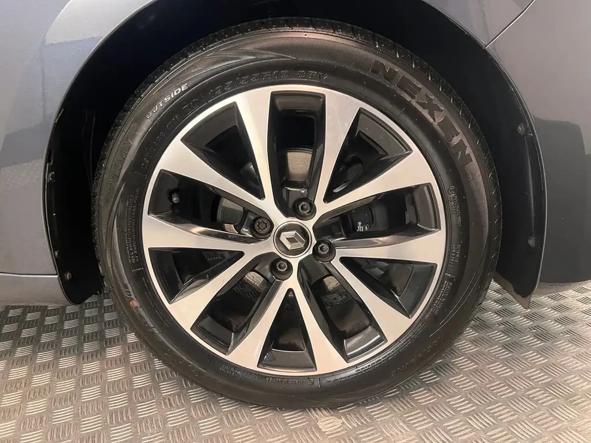 2020-renault-clio-10-sce-iconic-75bhp-big-21