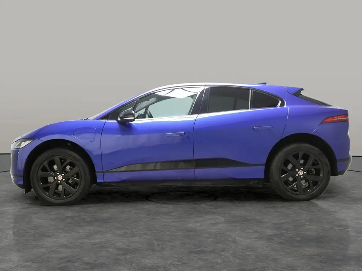 2022-jaguar-i-pace-ev400-hse-black-big-16