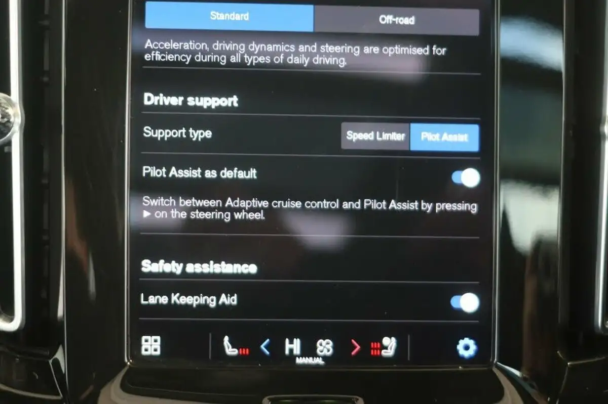 2021-volvo-c40-e-twin-recharge-pro-big-21