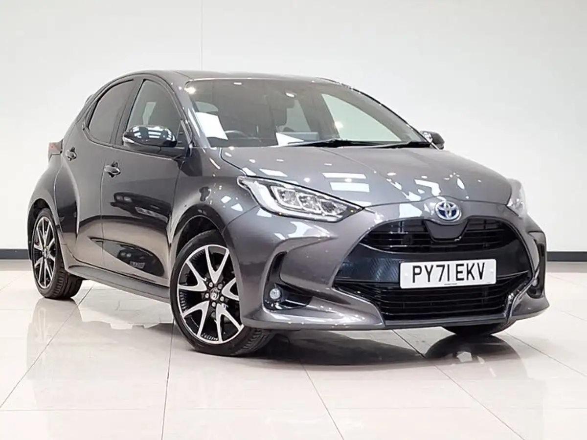 2022-toyota-yaris-15-vvt-i-dynamic-big-0