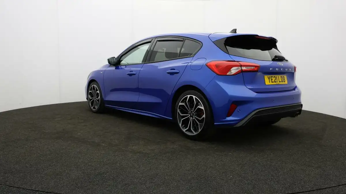 2020-ford-focus-15-st-line-x-hatchback-auto-big-67