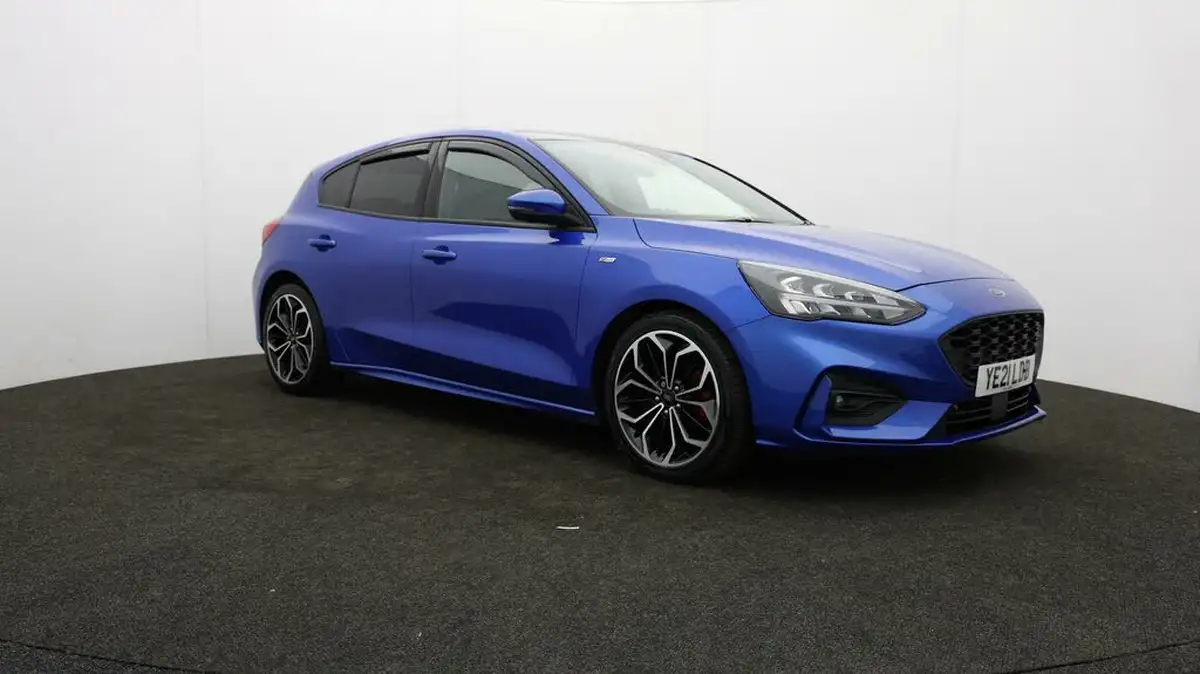 2020-ford-focus-15-st-line-x-hatchback-auto-big-39