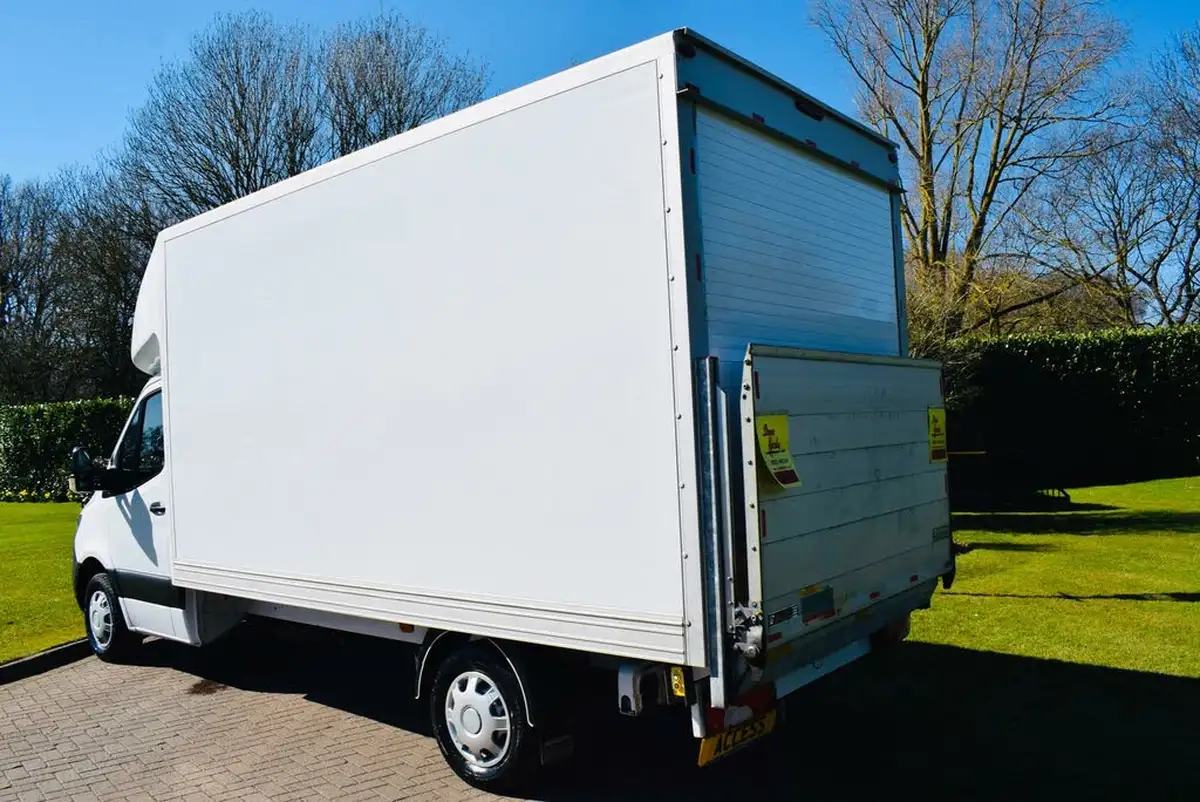 2019-mercedes-benz-sprinter-21cdi-314-l3h1-143pseu6b-chassis-cab-rwd-eco-gear-360-big-4