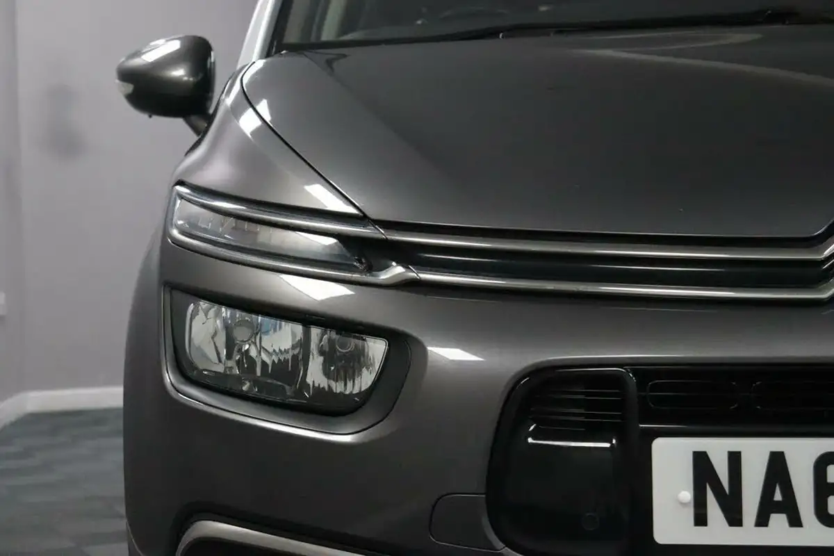 2018-citroen-grand-c4-spacetourer-15bluehdi-flair-eat8-big-20
