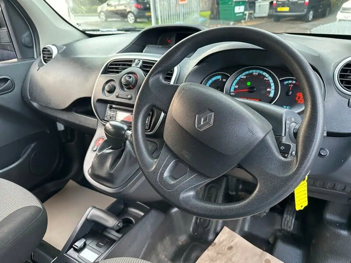 2020-renault-kangoo-maxi-e-ll21-i-ze-33-business-crew-big-31
